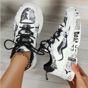 Stylish Black and White Women's Sneakers